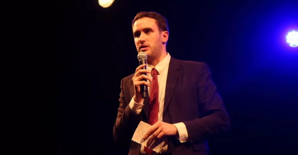 Elie Cordier au Tempo lors de la réunion publique